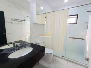 3 Bedrooms Villa / Single House in Permsub Garden Resort East Pattaya H010971