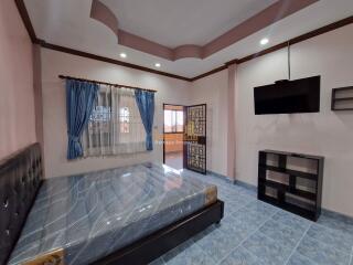 4 Bedrooms Villa / Single House in Eakmongkol 4 East Pattaya H011689