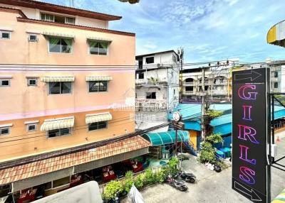 Prime commercial building for sale in Pattaya