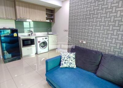 Modern, 1 bedroom, 1 bathroom condo for sale in Dusit Grand View, next to Jomtien beach.