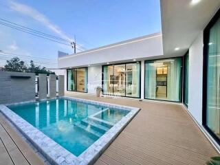 Contemporary, new build, 3 bedroom, 3 bathroom pool villa for sale in East Pattaya.