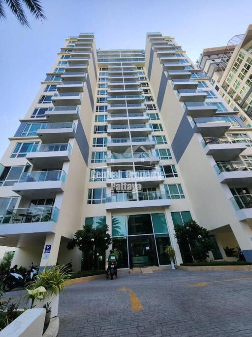 Spacious, 1 bedroom, 1 bathroom, for sale in Foreign name in The View, Pratumnak.