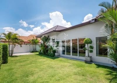 Newly renovated, luxury pool villa for sale in East Pattaya.