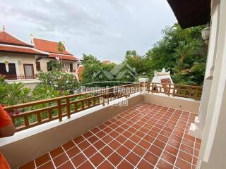 Beautiful, 3 bedroom, 3 bathroom, private pool villa for sale in Na Jomtien.