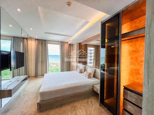 Stunning, 2 bedroom, 2 bathroom, corner unit for sale in Foreign name in Riviera Monaco, Na Jomtien.