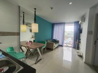 Modern, 1 bedroom, 1 bathroom for sale in Atlantis Condo Resort, Jomtien.