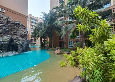 Modern, 1 bedroom, 1 bathroom for sale in Atlantis Condo Resort, Jomtien.