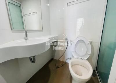 Modern 1 bed, 1 bath studio for sale in Lumpini Ville, Naklua-Wongamat.