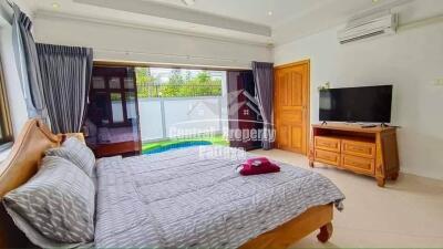 Price Reduced! Superior, 3 bedroom, 3 bathroom, private pool villa for sale in Jomtien.