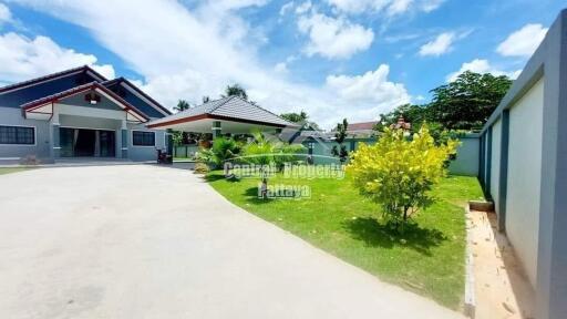 Spacious, 3 bedroom, 4 bathroom house for sale in Huay Yai.