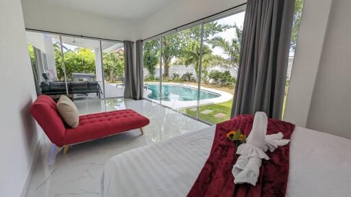 Extensive, 6 bedroom, 8 bathroom, private pool villa for sale near Mabprachan Lake.
