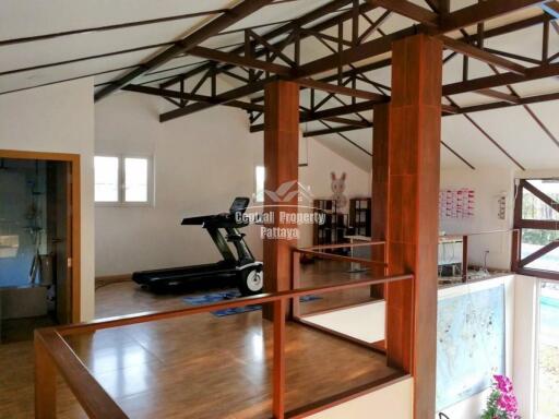 Exceptional 4 bedroom, 4 bathroom, private pool villa for sale near Mabprachan Lake.