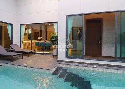 Contemporary 3 bedroom, 4 bathroom house with private pool for sale in East Pattaya.
