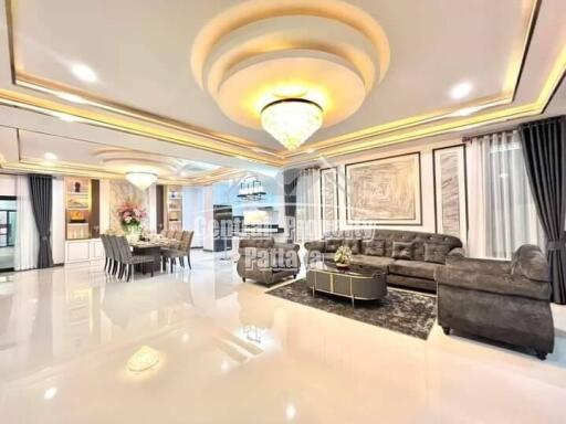 Magnificent, 6 bedroom, 8 bathroom, private pool villa for sale in East Pattaya.