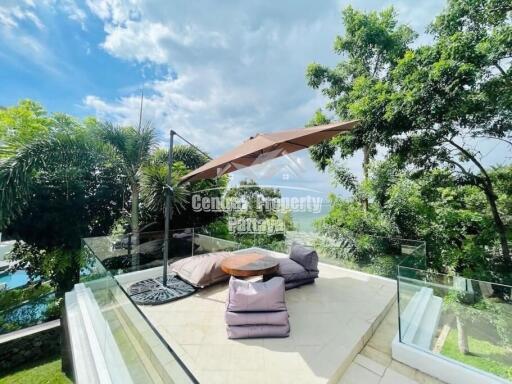 Spectacular 5 bedroom, 7 bathroom luxury mansion for sale on Wongamat beach.