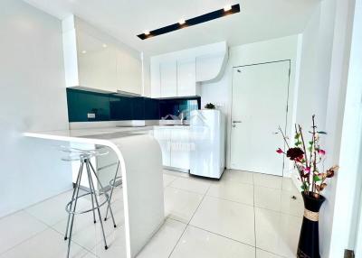Bright, 1 bedroom condo in City Centre Residence for sale in foreign name.