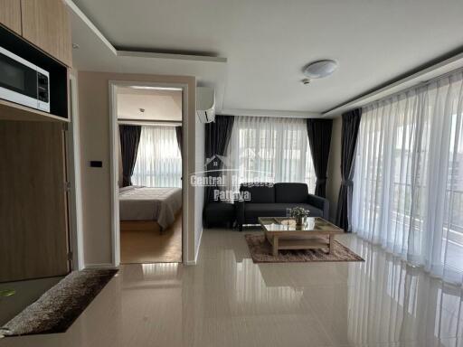 Spacious, 1 bedroom, 1 bathroom condo for sale in Pratumnak.