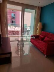 Bright, 1 bedroom, 1 bathroom condo in Grande Caribbean for sale in foreign name.