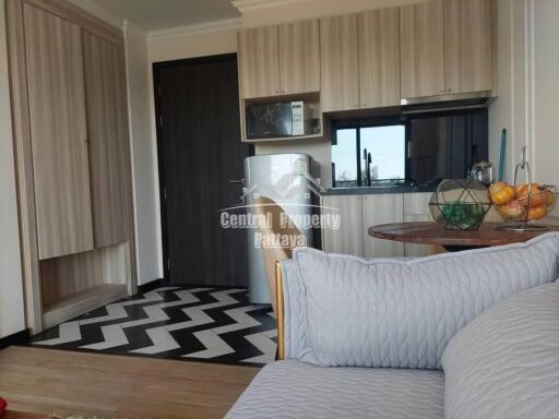 Modern, 1 bedroom, 1 bathroom for sale in The Venetian Signature Condo Resort, Jomtien.