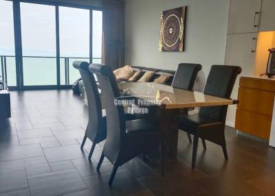 Spacious 2 bed, 2 bath condo in Northpoint tower, Wongamat beach for sale.