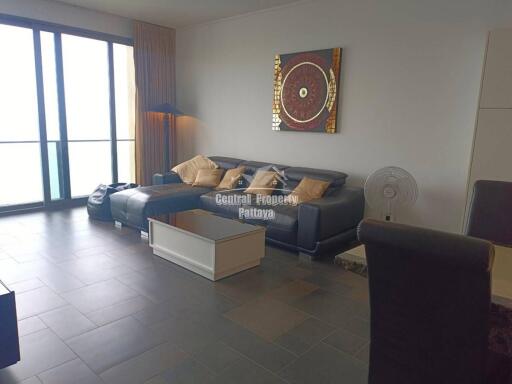 Spacious 2 bed, 2 bath condo in Northpoint tower, Wongamat beach for sale.