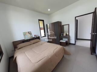 Modern 3 bed, 3 bath villa with private pool for sale in Grand Garden Home Hill, Bangsaray.