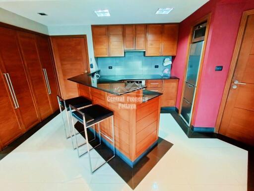 Hot deal!!! Beautiful 2 bed condo in Jomtien Condotel Complex