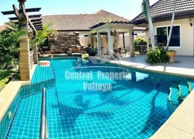 Hot deal!!! 3 bed pool villa with 1 Rai of Land at Mabprachan Lake