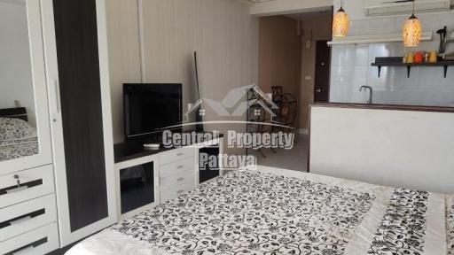 Studio in perfect location in Jomtien Beach Condominium