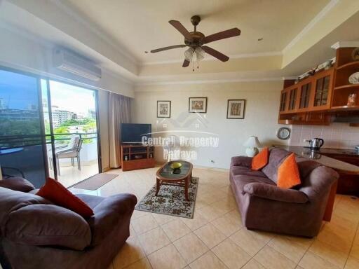 Hot deal 1 Bedroom Condo for Sale in Pratumnak Hill.