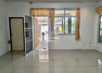 Modern style house 2 bedrooms  for sale in East Pattaya.
