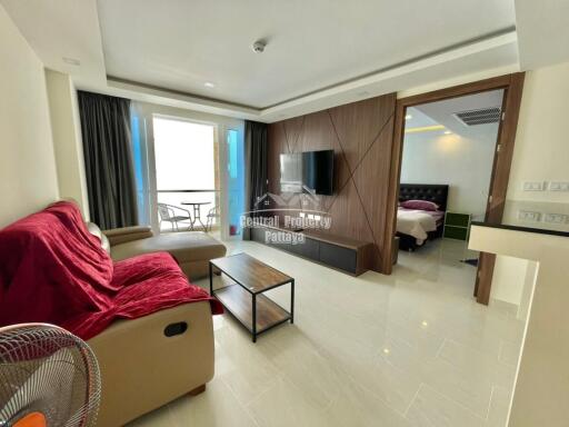 One Bedroom Condo for rent in grand avenue excellent location in Central Pattaya