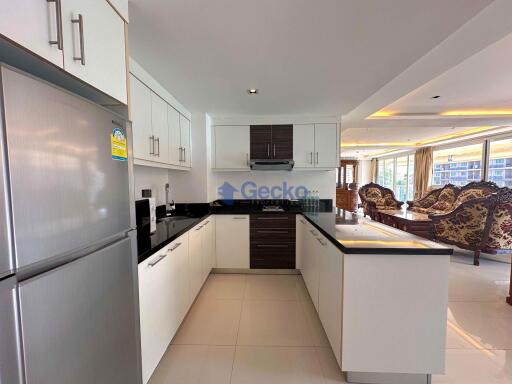 2 Bedrooms Condo in Hyde Park 1 South Pattaya C011443