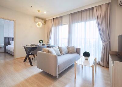 2 bed Condo in Noble Revolve Ratchada Huai Khwang Sub District C020871