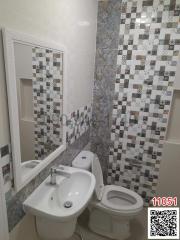 Modern bathroom with decorative tiles