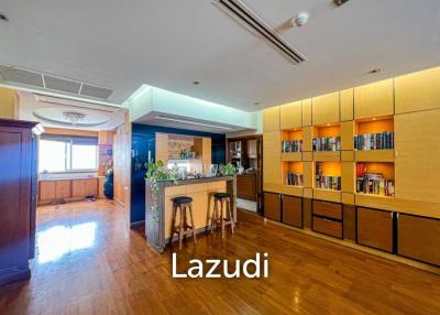 2 Beds 3 Baths 257 SQ.M. Saranchol Condominium