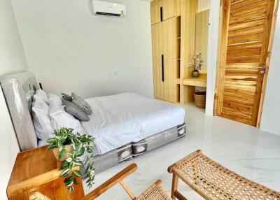 A Luxurious 3-Bedroom Haven with a Private Pool in Mae Nam