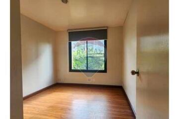 Large 4BR house near BTS Phrom Phong for rent