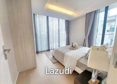 1 Bed 1 Bath 77.33 SQ.M. Circle Sukhumvit 11