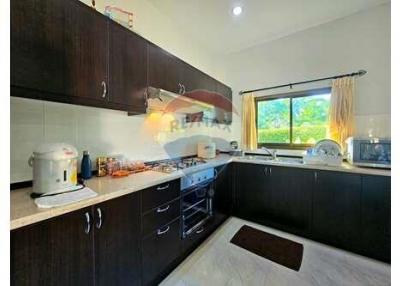 The Height 2 Village Khao Tao, 3 Bed 3 Bath for Sale