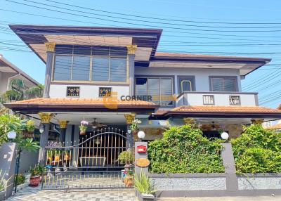 4 bedroom House in Eakmongkol Theprasit Jomtien