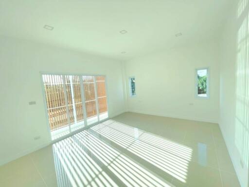 Modern and minimal townhouse for sale