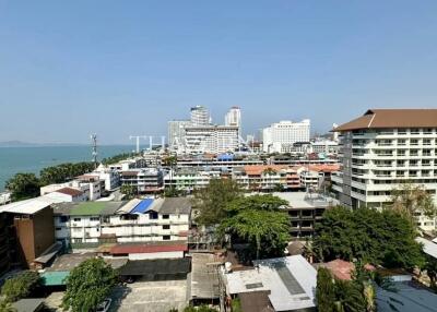 Condo for sale studio 30 m² in Thiantong Condotel, Pattaya