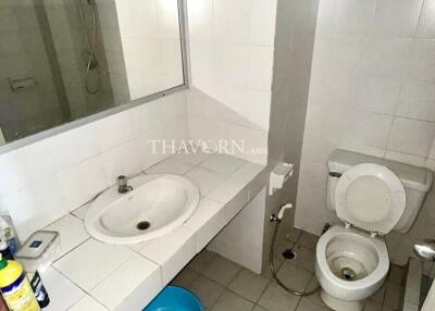 Condo for sale studio 30 m² in Thiantong Condotel, Pattaya