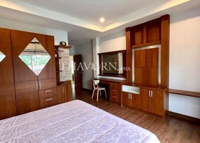 บ้าน ขาย 3 ห้องนอน 250 ตร.ม. ที่ดิน 428 m² ใน  The Bliss 1, Pattaya