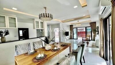 บ้าน ขาย 3 ห้องนอน 180 ตร.ม. ที่ดิน 280 m² ใน  The Lake Huai Yai, Pattaya