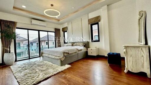 บ้าน ขาย 3 ห้องนอน 180 ตร.ม. ที่ดิน 280 m² ใน  The Lake Huai Yai, Pattaya