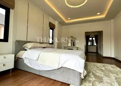 บ้าน ขาย 3 ห้องนอน 180 ตร.ม. ที่ดิน 280 m² ใน  The Lake Huai Yai, Pattaya