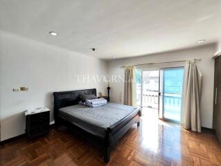 บ้าน ขาย 3 ห้องนอน 350 ตร.ม. ที่ดิน 516 m² ใน  Temple Court Villa, Pattaya