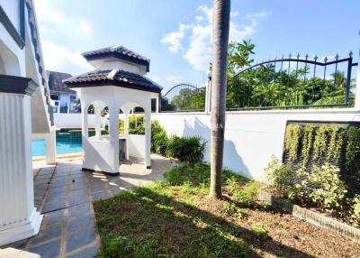 House For sale 3 bedroom 350 m² with land 516 m² in Temple Court Villa, Pattaya